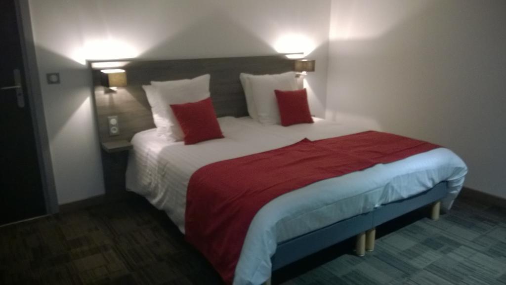 Cour Du Tonnelier Hotel Bouxwiller  Quarto foto